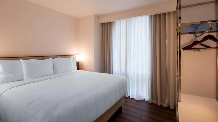Best Western Premier Empire State Hotel photo 5