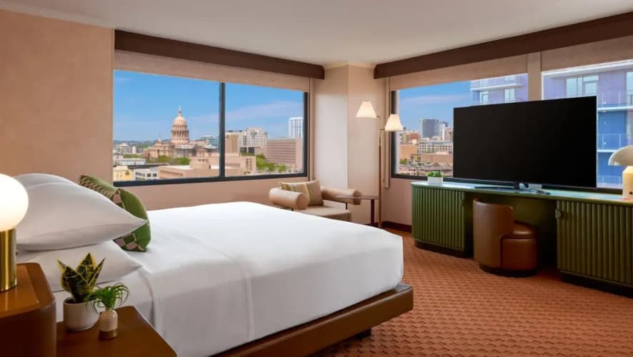 Downright Austin, A Renaissance Hotel photo 4