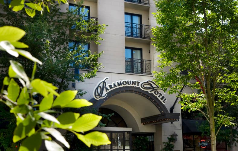 The Paramount, photo 2