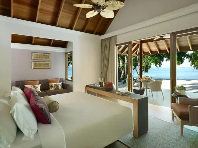 Dusit Thani Maldives photo 4