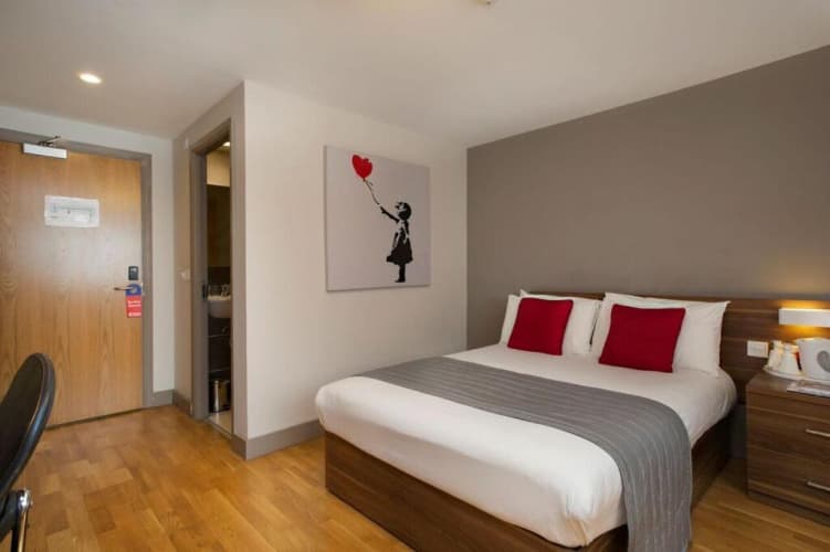 Britannia Study Hotel photo 5