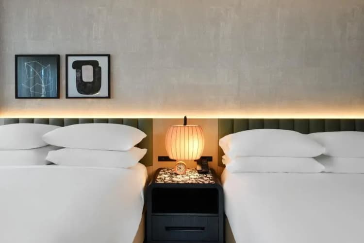 Kimpton Hotel Theta photo 5