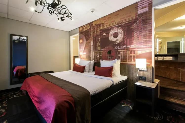 Leonardo Hotel Eindhoven City Center photo 4