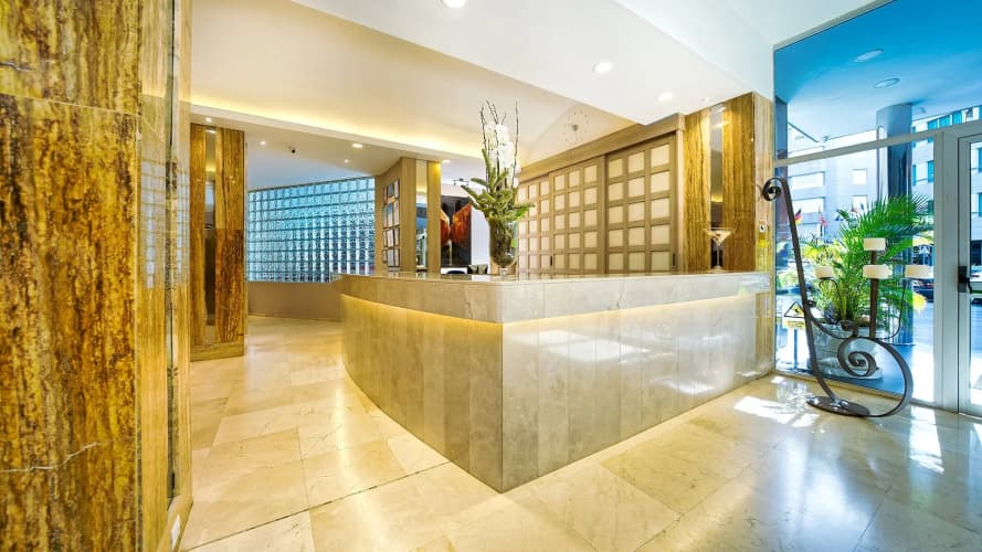 Bull Hotel Reina Isabel & Spa, photo 3