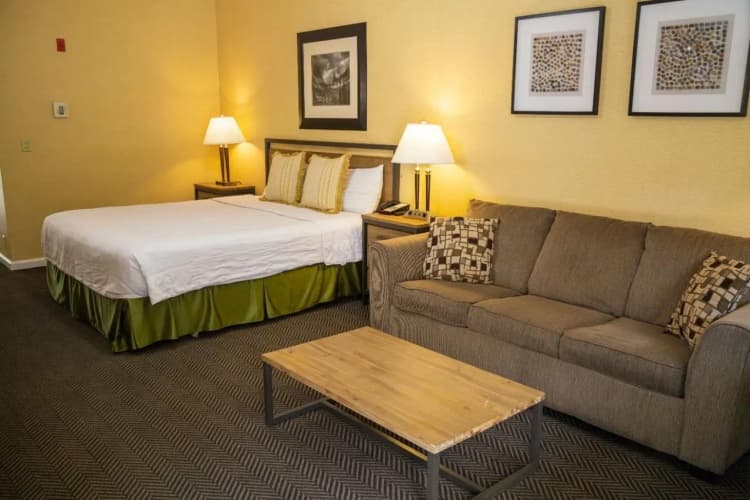 Yosemite View Lodge photo 4