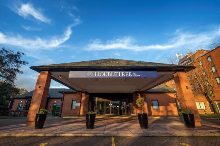 DoubleTree by Hilton Manchester Airport photo 2