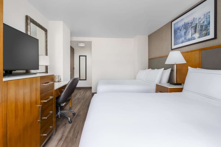 DoubleTree by Hilton Hotel New York City - Chelsea, photo 5