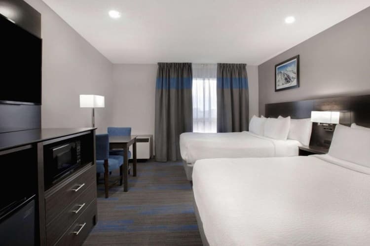 Days Inn By Wyndham Barrie photo 5