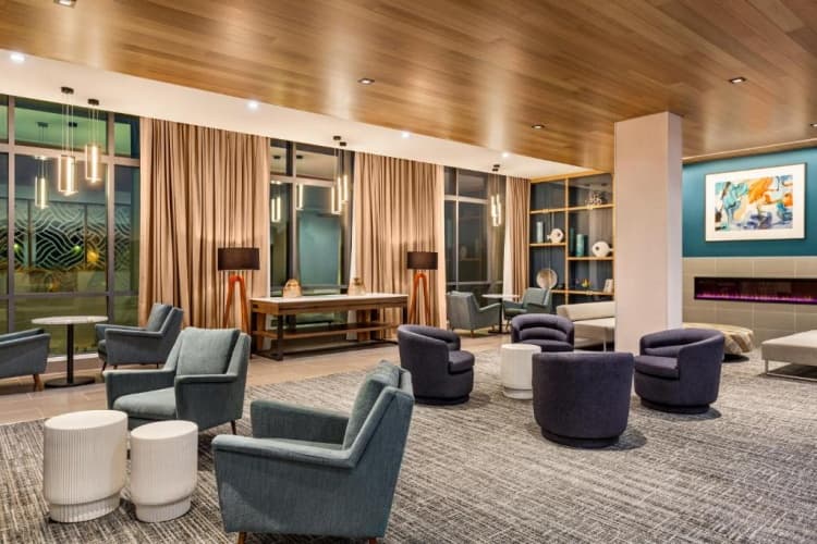 Hampton Inn & Suites San Mateo-San Francisco Airport photo 3