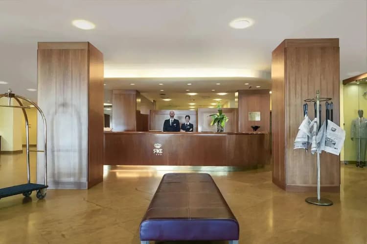 Royal Continental photo 3