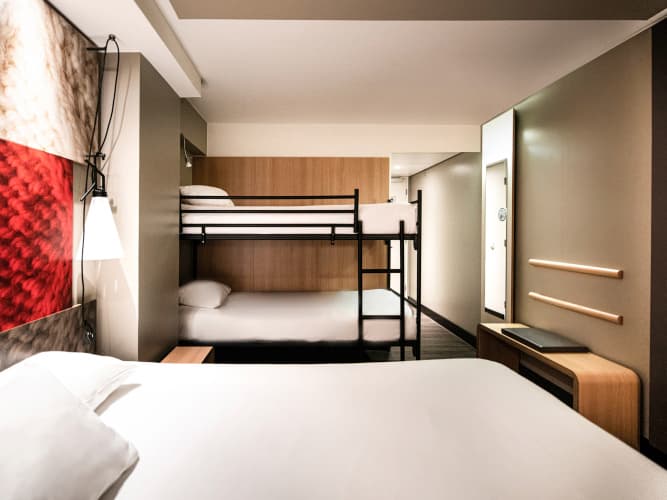 Ibis Amsterdam Centre photo 4