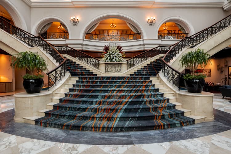 Movenpick Hotel and Apartments Bur Dubai photo 2
