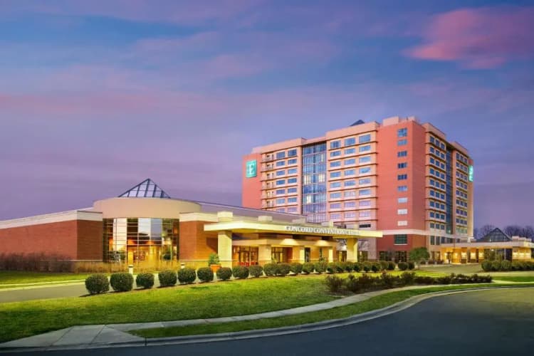 Embassy Suites by Hilton Charlotte Concord Golf Resort & Spa photo 2
