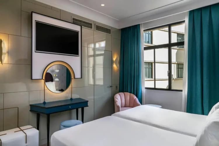 Vincci Capitol Hotel photo 3
