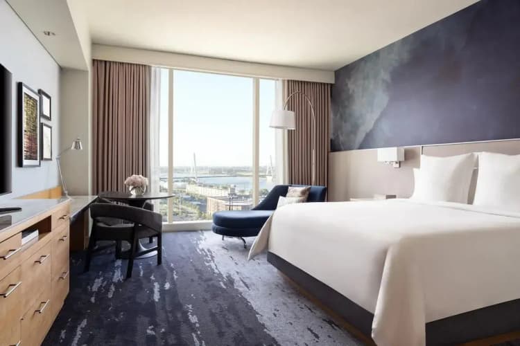 Four Seasons Hotel St. Louis photo 5