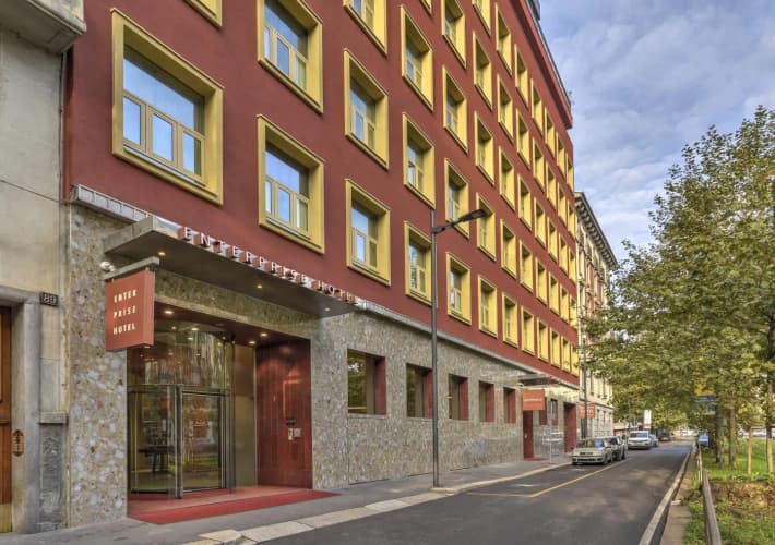 Enterprise Hotel photo 2