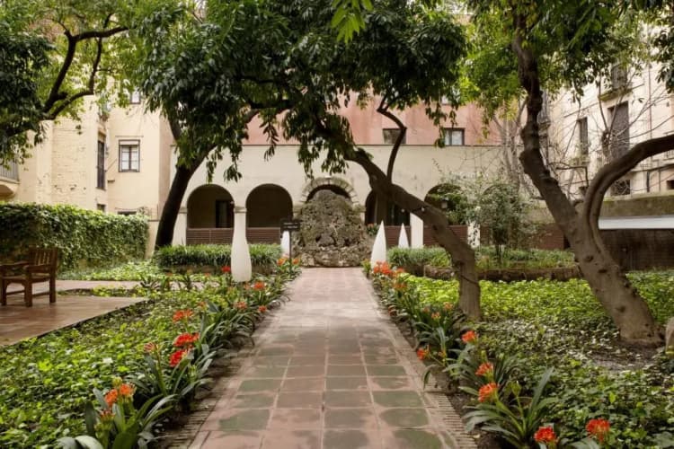 Petit Palace Boquería Garden photo 2