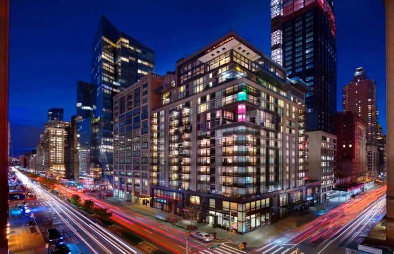 Royalton Park Avenue photo 2