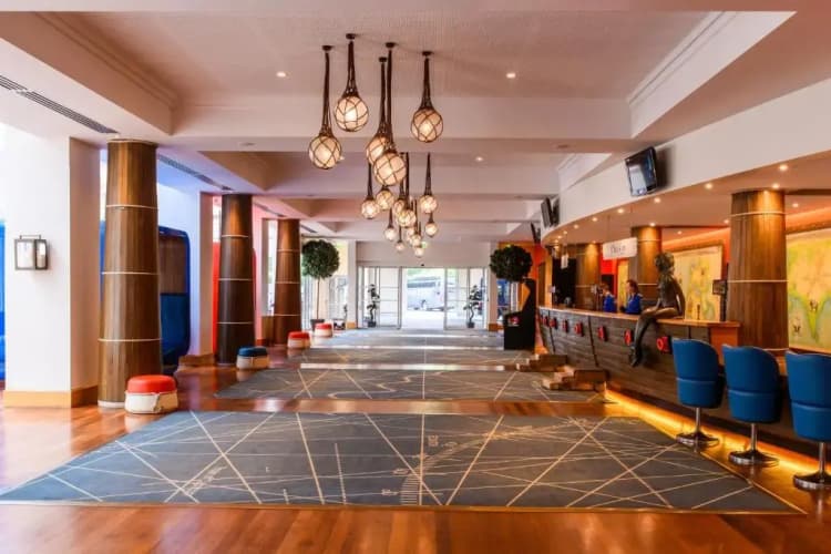 Explorers Hotel Marne La Vallee photo 3
