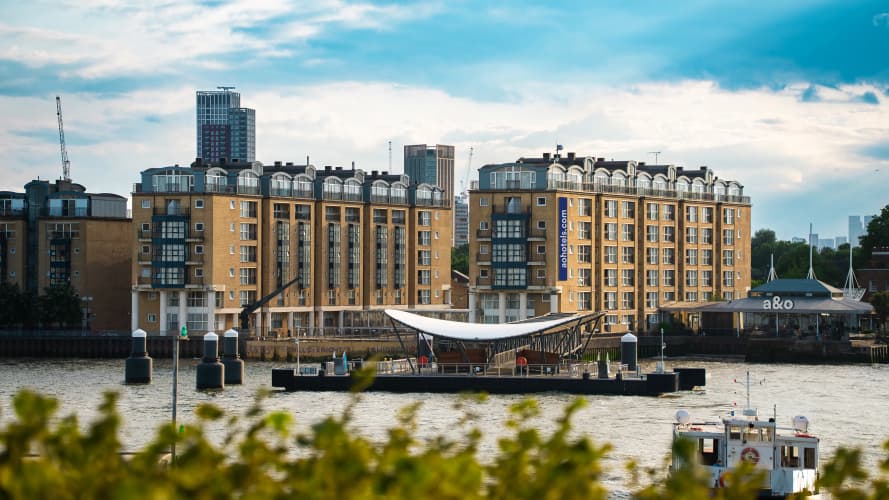 DoubleTree by Hilton London - Docklands Riverside photo 2