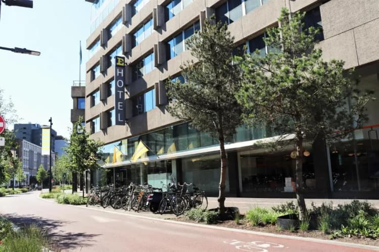 Leonardo Hotel Eindhoven City Center photo 2