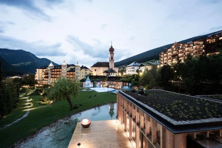 Adler Spa Resort Dolomiti photo 2