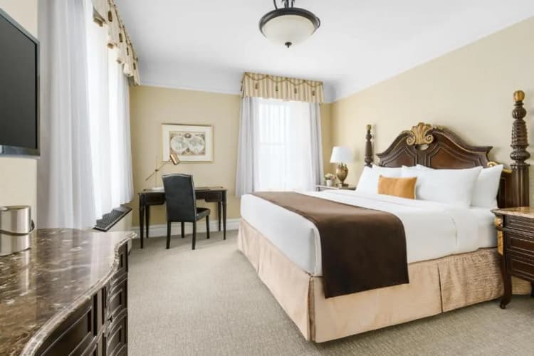 The Lucerne Hotel photo 5