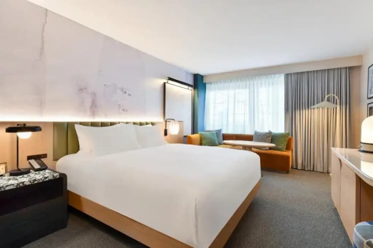 Kimpton Hotel Theta photo 3