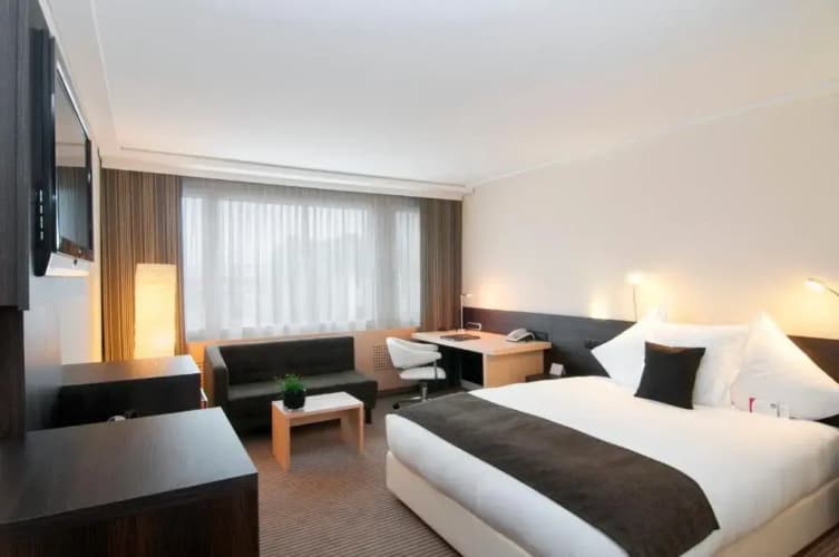 Crowne Plaza Zurich photo 5