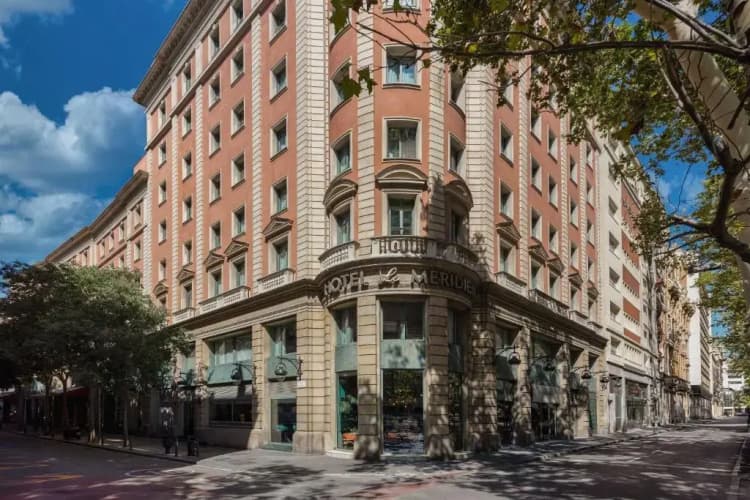 Hotel Le Meridien Barcelona photo 2