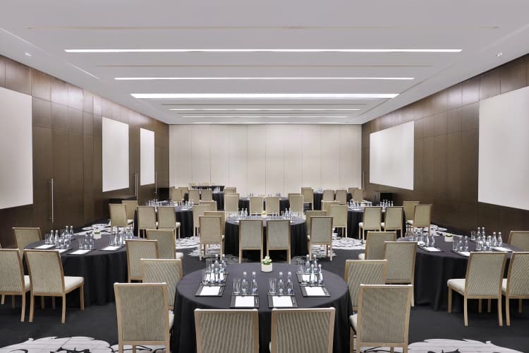 Jumeirah At Etihad Towers Hotel photo 2