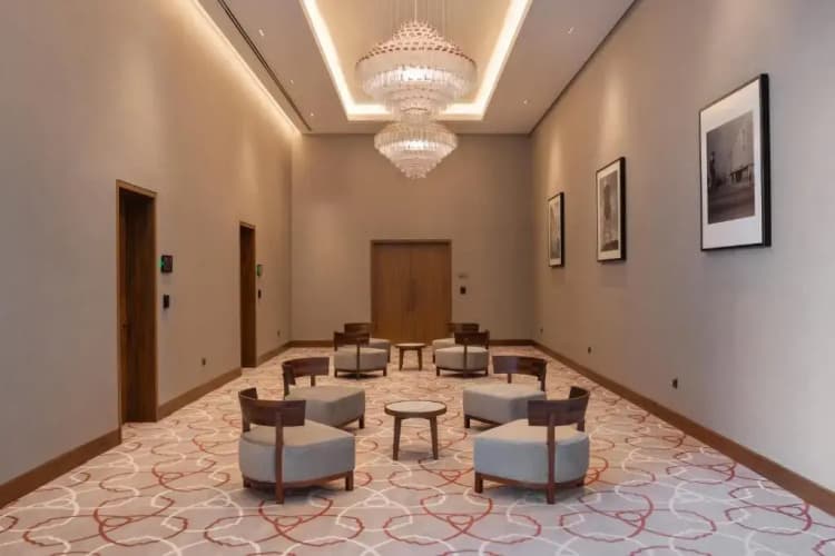 The WB Abu Dhabi, Curio Collection by Hilton, photo 4