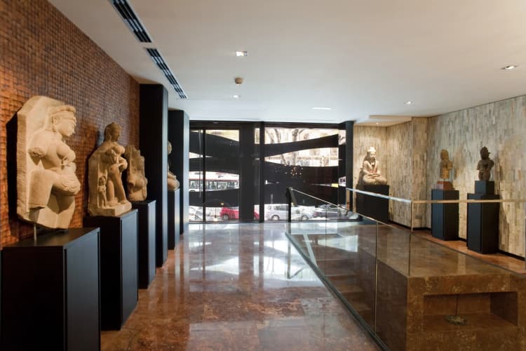 Suites Avenue Luxe Apartments photo 3