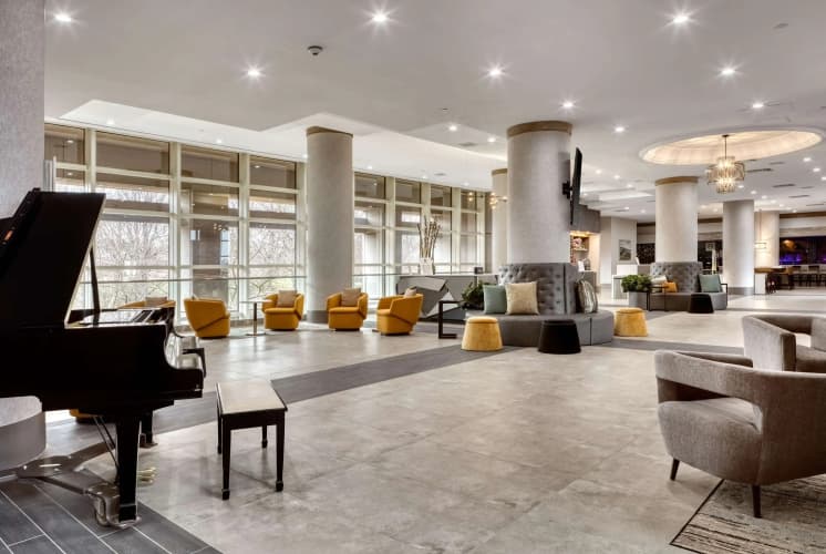 DoubleTree by Hilton Hotel Tulsa - Warren Place photo 4