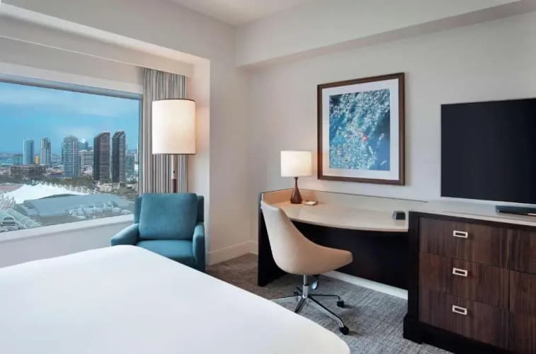 Hilton San Diego Bayfront photo 5