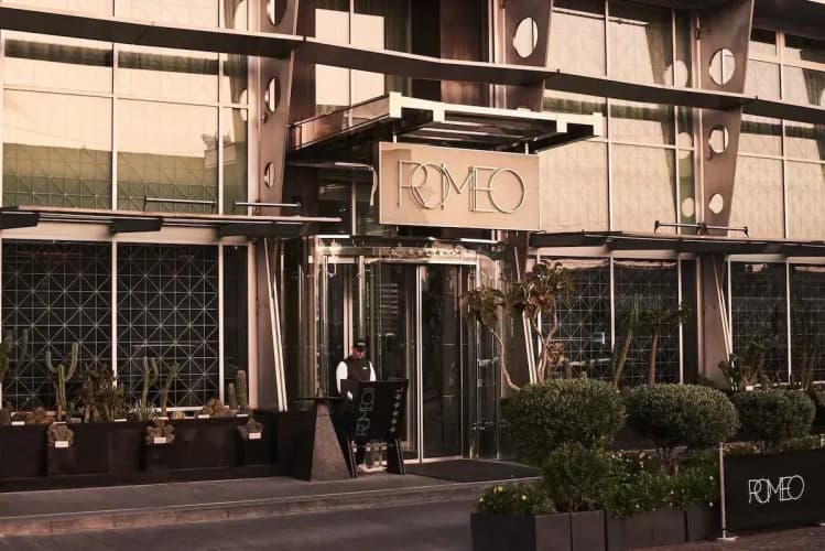 Romeo photo 2
