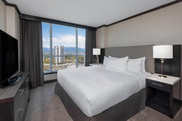 Hilton Vancouver Metrotown, photo 5