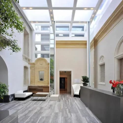 Romano House photo 3