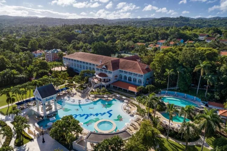 Sandals Ochi Beach Resort photo 2
