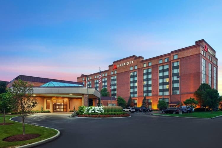 Cleveland Marriott East, photo 2