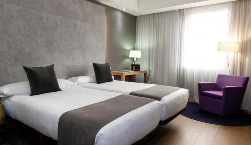 Hotel Zenit Conde de Orgaz photo 4