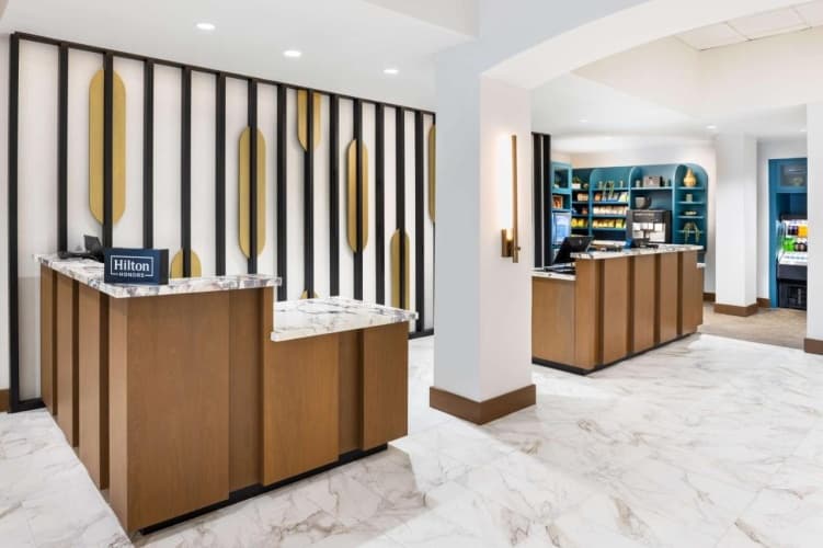 DoubleTree by Hilton Houston Medical Center Hotel & Suites, photo 3