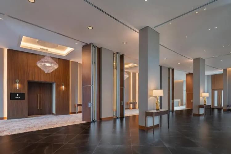 The WB Abu Dhabi, Curio Collection by Hilton, photo 3