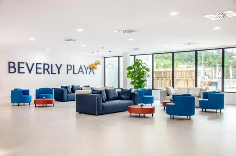 Hotel Vibra Beverly Playa photo 4