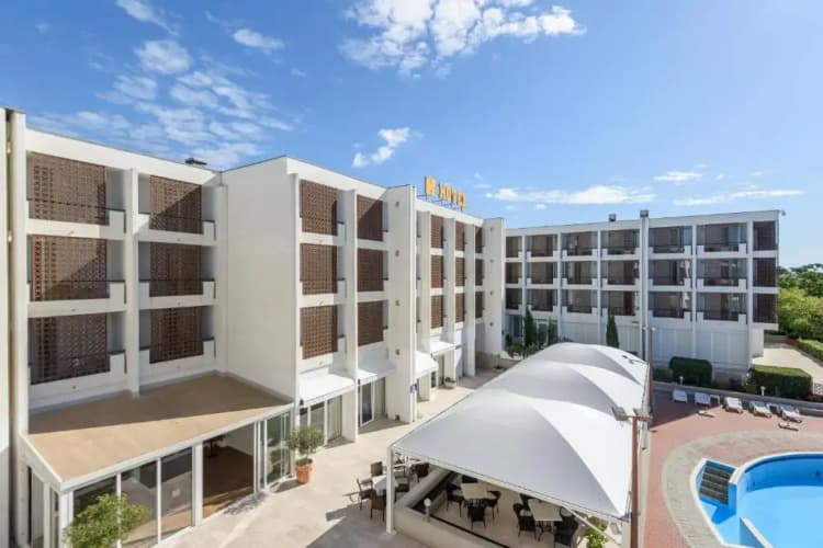 Hotel Kolovare photo 2