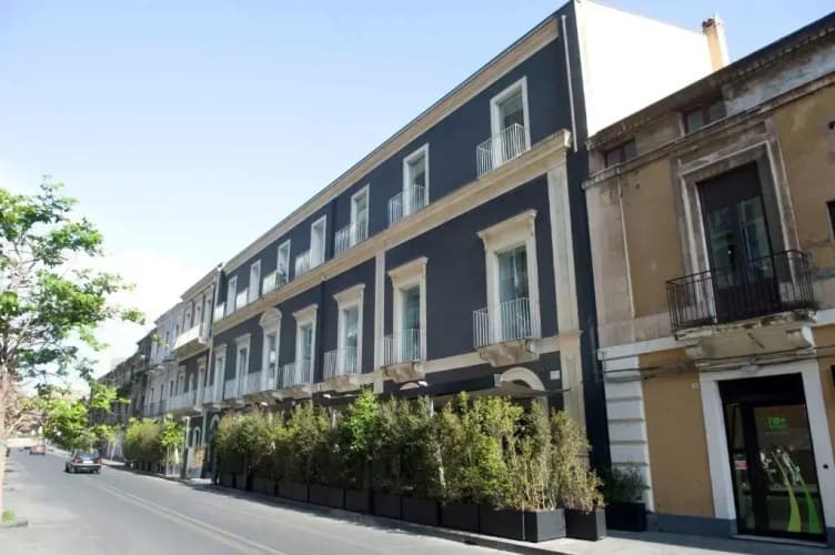 Romano House photo 2