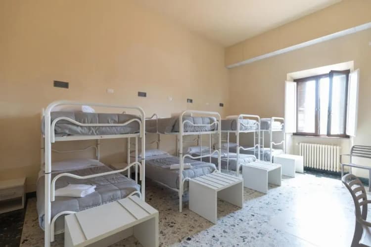 7 Santi Hostel photo 4