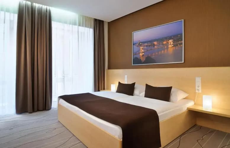Promenade City Hotel photo 3