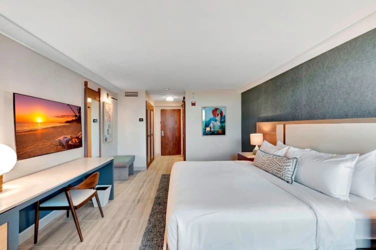 Tideline Ocean Resort & Spa photo 5