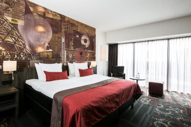 Leonardo Hotel Eindhoven City Center photo 5